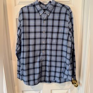 American Eagle Long Sleeve Button Up